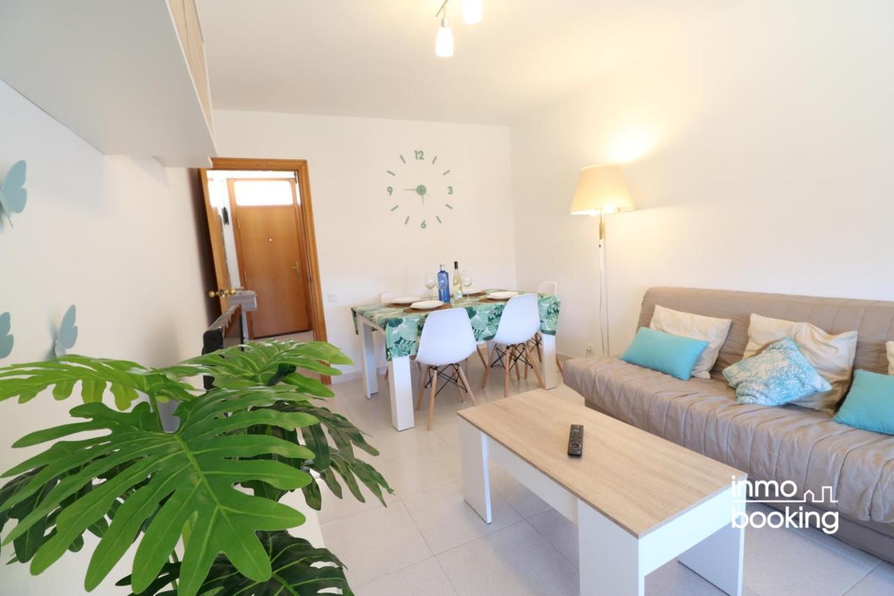 Inmobooking Thaity Apartment กัมบริลส์ ภายนอก รูปภาพ